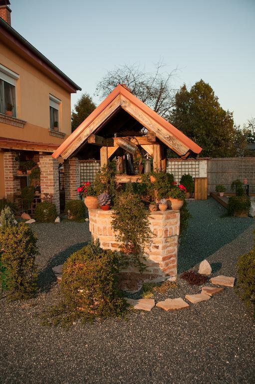 La Villa Pergola Szentgotthárd Eksteriør billede
